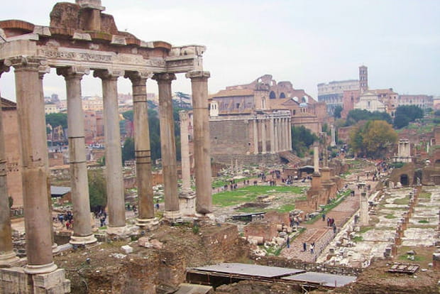 Le forum romain, à l'origine de la fondation