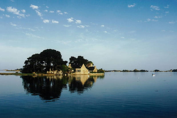Une île bretonne à louer sur la côte de granit rose