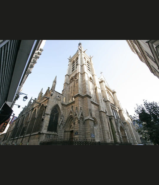 L'&eacute;glise Saint-S&eacute;verin et son charnier