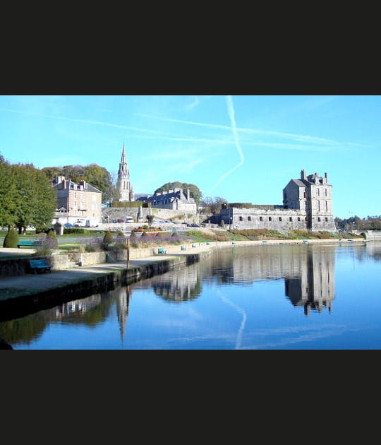 100&nbsp;lieux incontournables de la Bretagne&nbsp;: Quintin