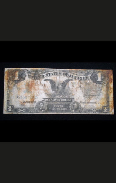 Un billet de banque rescap&eacute;