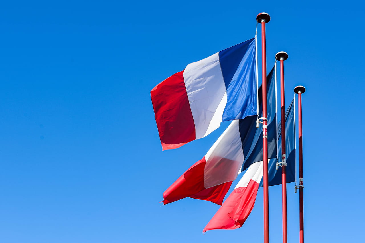 Dans cette ville, les écoliers chantent la Marseillaise tous les lundis, le maire s'explique