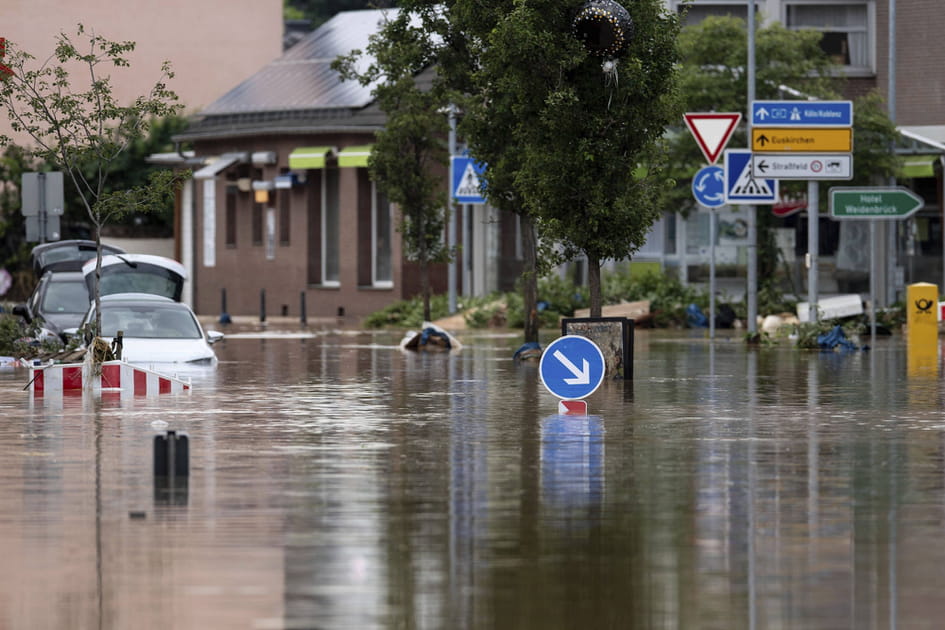 Les images des inondations en Allemagne et en Belgique