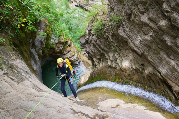 Faire du canyoning