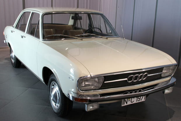 Audi 100 (C1)