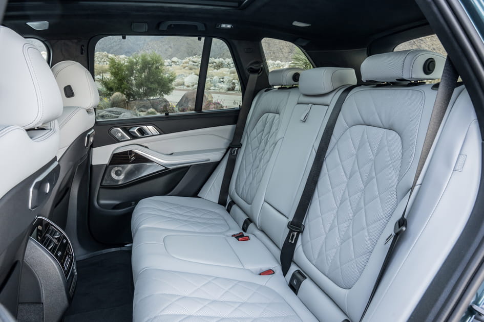 Voici l'arri&egrave;re du nouveau BMW X5