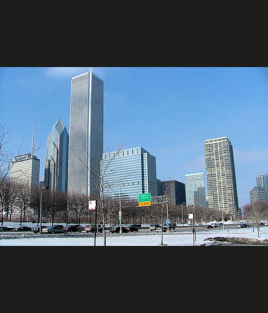 25&nbsp;ex aequo. Aon Center