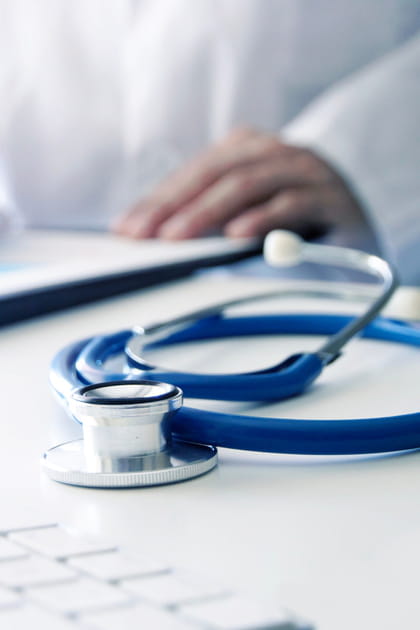 Des faux m&eacute;decins qui pr&eacute;tendent soigner de vraies maladies&nbsp;!