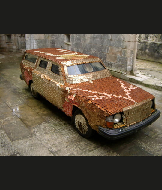 Auto embo&icirc;t&eacute;e