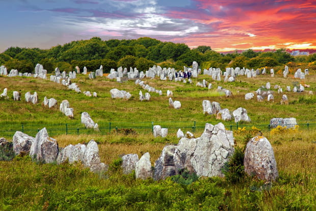 Mégalithes de Carnac, les plus mystérieuses pierres de France