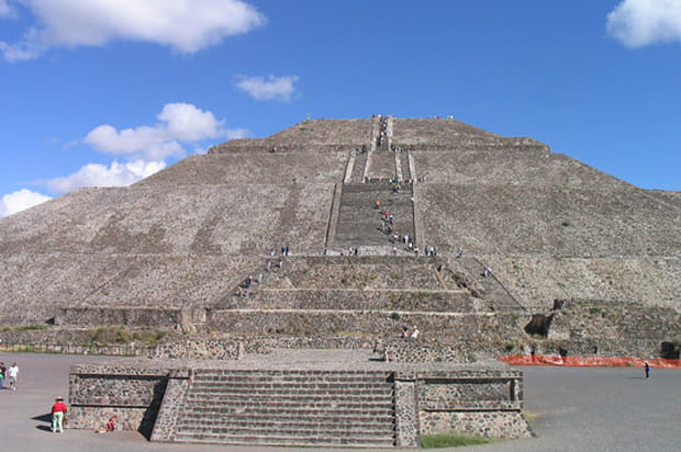 Pyramide de la Lune