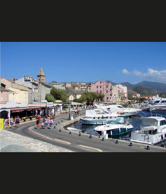 Saint-Florent, entre mer et montagne