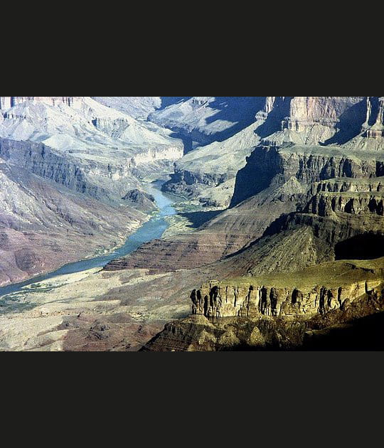 Lumi&egrave;res sur le Grand Canyon