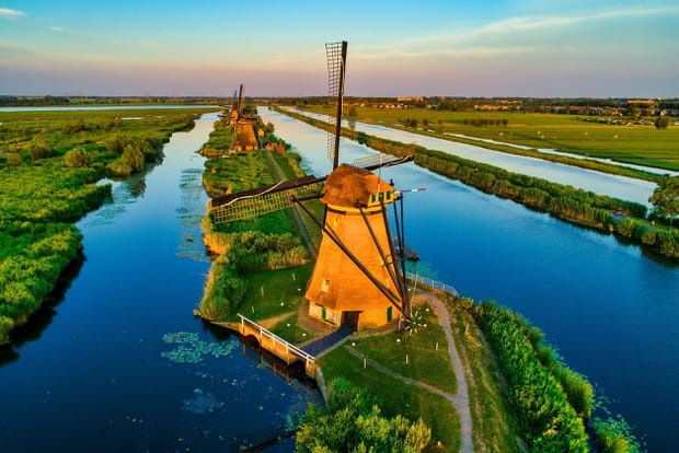 Les moulins de Kinderdijk, aux Pays-Bas