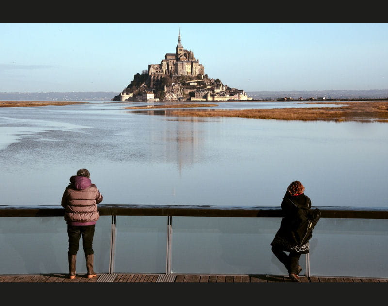 Entour&eacute; par les eaux