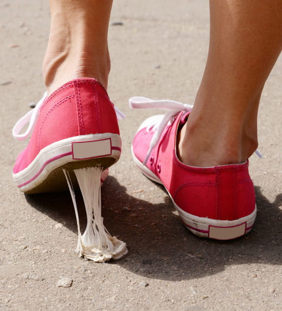 Saviez-vous que le Coca &eacute;tait efficace pour retirer du chewing gum&nbsp;?