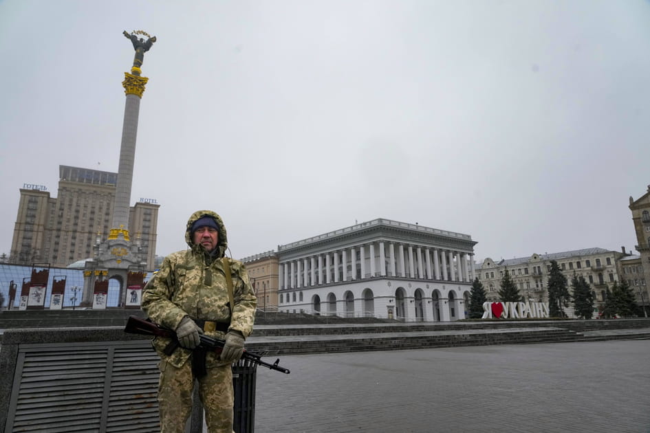 Le calme &agrave; Ma&iuml;dan, &eacute;picentre de Kiev