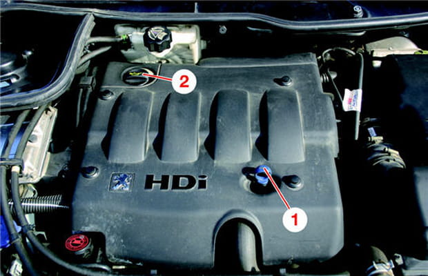 Faire l'appoint d'huile moteur 1/2