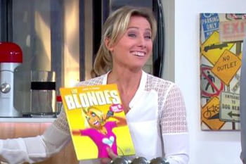 Michel Cymes se moque des blondes et d'Anne-Sophie Lapix