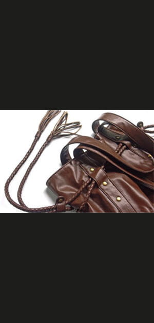 Un sac &agrave; main =&nbsp;71&nbsp;690&nbsp;euros&nbsp;d'op&eacute;rations&nbsp;&agrave;&nbsp;la&nbsp;Caisse&nbsp;d'&eacute;pargne
