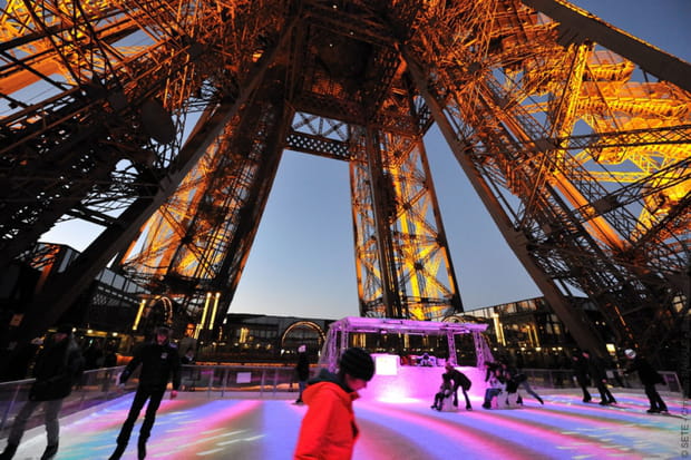 Une patinoire au-dessus de Paris