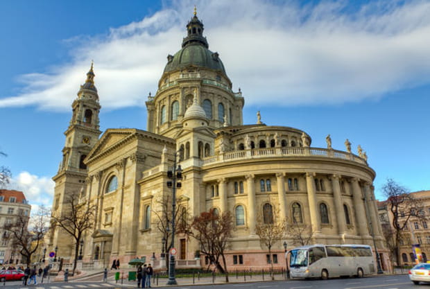 La basilique Saint-Etienne de Pest