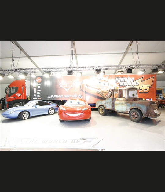 Les voitures de Cars (Disney) au Mondial de Paris