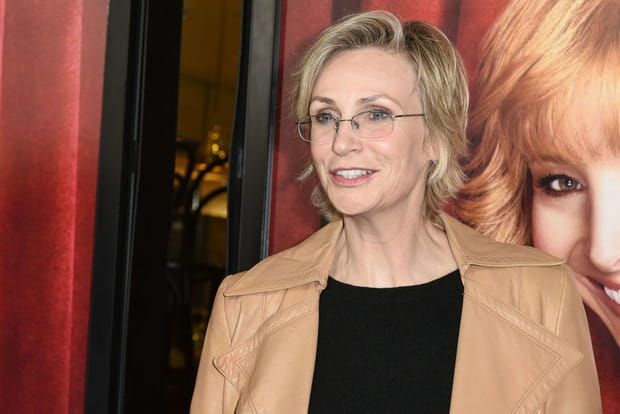 Jane Lynch : une sortie du placard tardive