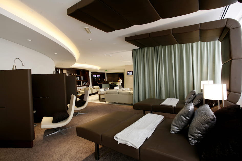 Le Salon de Premi&egrave;re Classe d'Etihad Airways &agrave; Abu Dhabi
