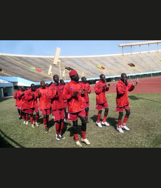 Les tuniques rouges de Dakar