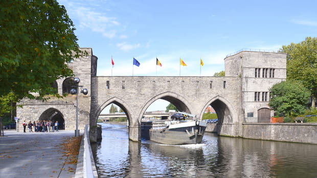 Le pont des Trous à Tournai