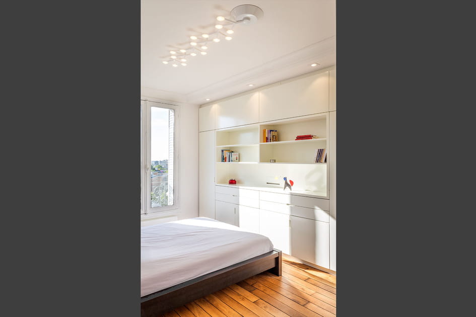 La chambre parentale apr&egrave;s&nbsp;: une pi&egrave;ce neutre