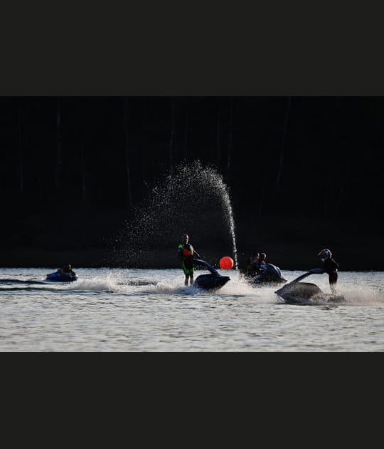 Jetski sur le lac