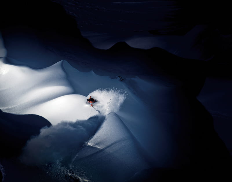 Le snowboardeur solitaire