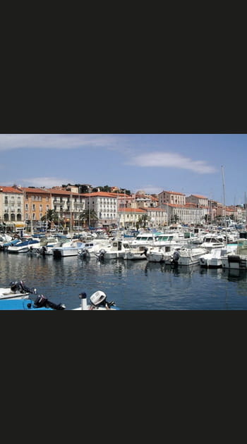14e&nbsp;: Port-Vendres, 42&nbsp;euros par jour