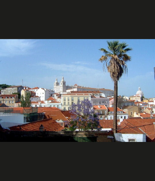 L'Alfama et les toits de Lisbonne