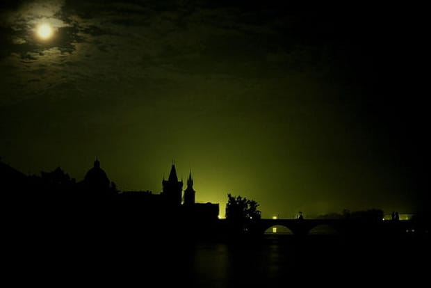 Lueur verdoyante à Prague