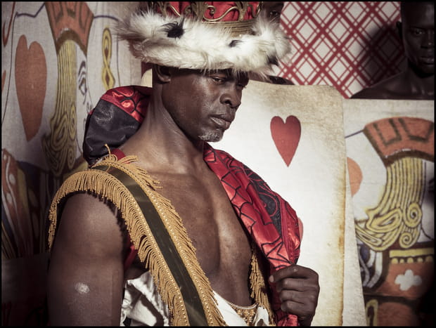 Djimon Hounsou en Roi de Coeur dans le Calendrier Pirelli 2018