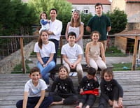 En quête de famille : Familles nombreuses : un an dans leur incroyable quotidien (épisode 1)