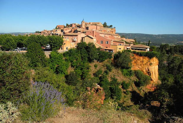 Roussillon, au cœur du plus grand gisement d'ocre du monde