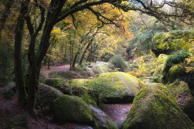 Le Chaos de Huelgoat, des rochers mystérieux dans le Finistère