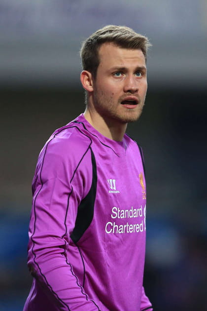 9e - Simon Mignolet (Liverpool) : 123 000 euros l'arr&ecirc;t