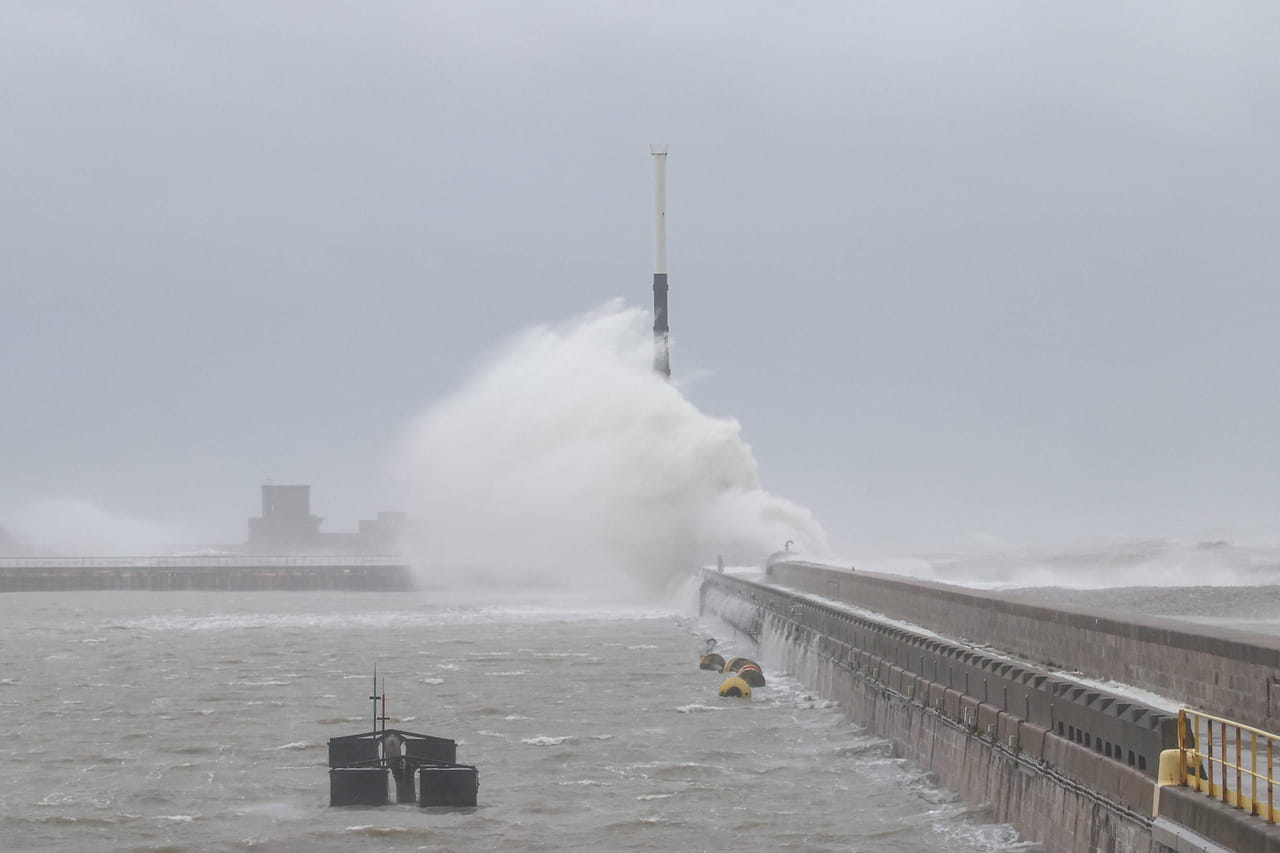 TempÃªte BenjaminÂ : 7Â dÃ©partements en vigilance orange, les vents peuvent crÃ©er le...