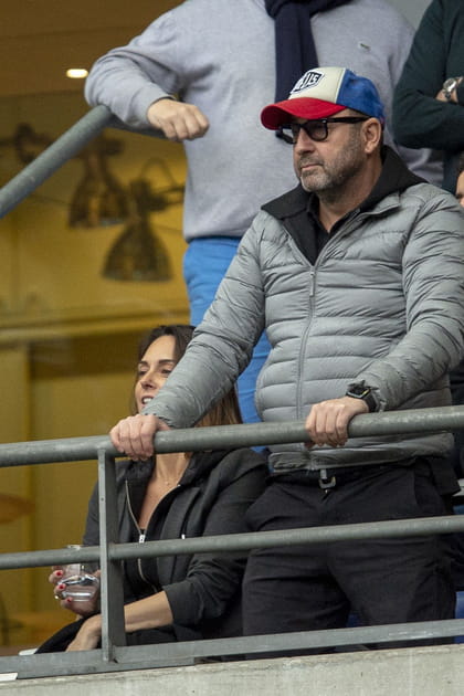 Kad Merad dans ses habits de supporter