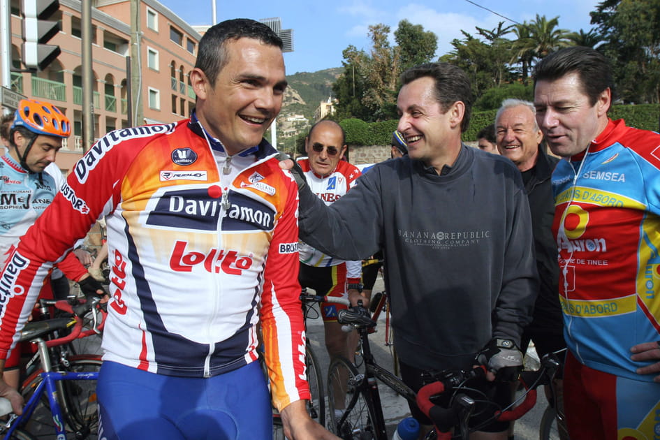 Estrosi, Sarkozy et Virenque sont sur un v&eacute;lo...