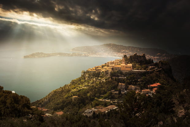 Eze, village médiéval le long de la Côte d'Azur