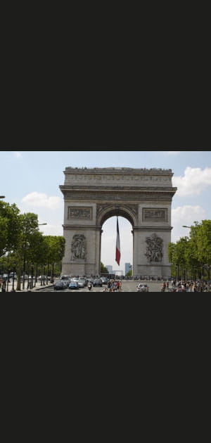 9e&nbsp;: Paris (France)