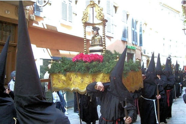 La Procession de la Sanch