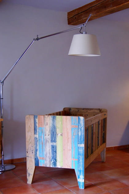Un lit &agrave; barreau &eacute;colo