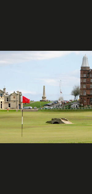 Un tournoi de golf &agrave; Saint Andrews